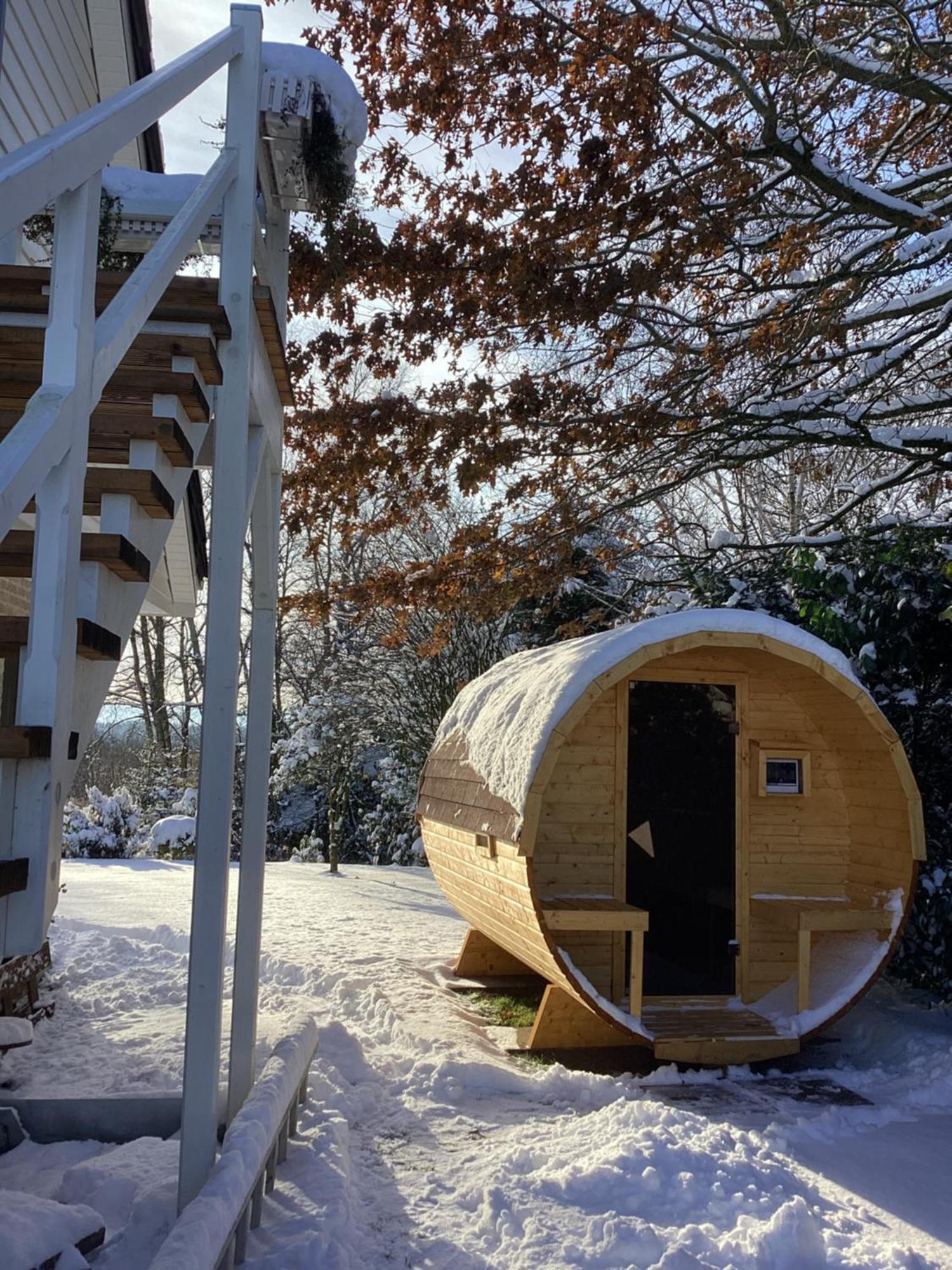 Moorblick! Grosse Dachwohnung Mit Kamin Und Sauna Leck Exteriör bild